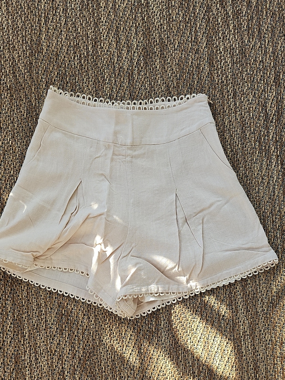 bebe Cream High-Waist Lace-Trim Shorts
